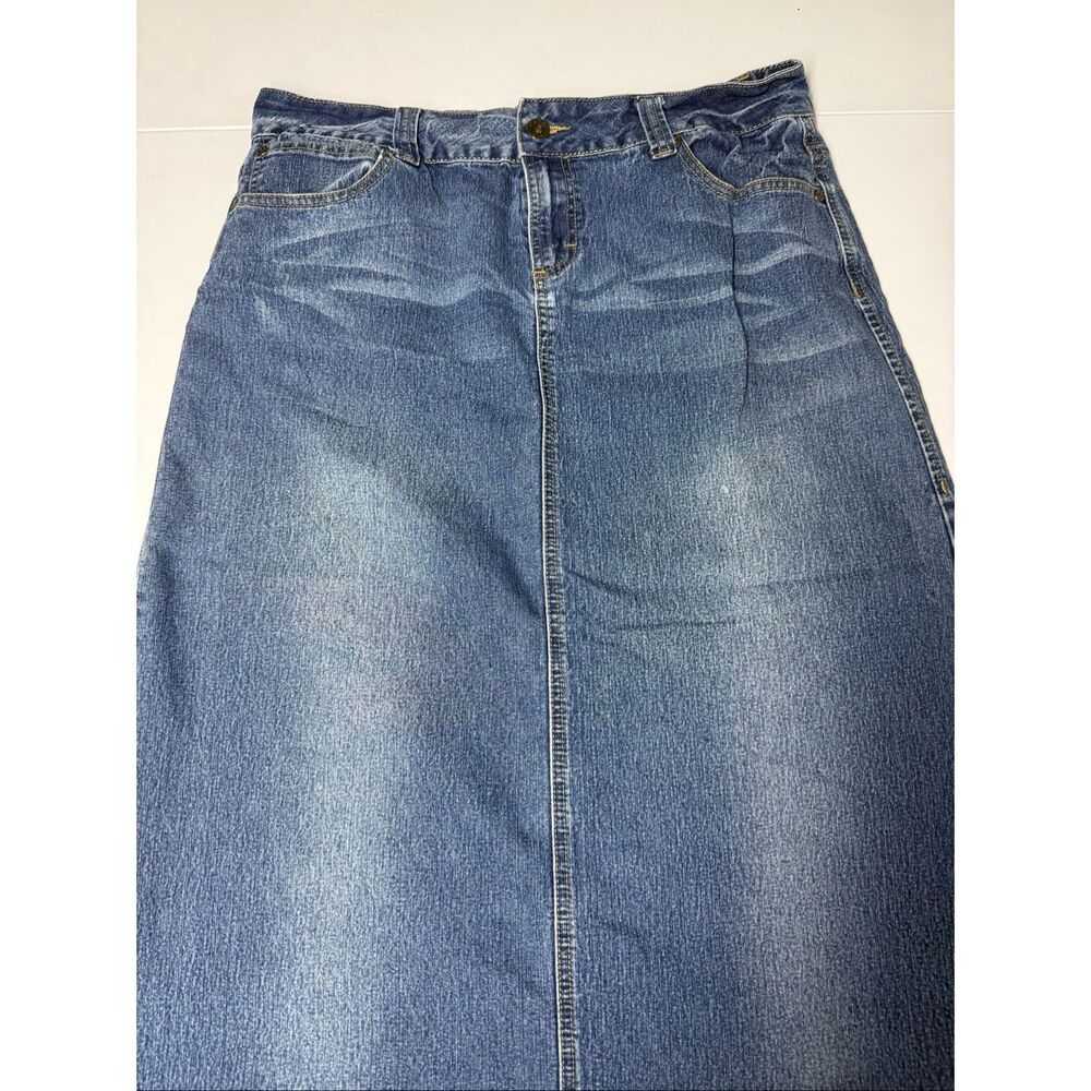 CATO Denim Midi Skirt Size 14  Blue Stretch A-Line Casual Jean Skirt - Picture 6 of 12
